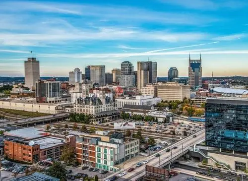 房产买卖律师——父母代替子女签字购房后子女不愿购买是否需要承担违约金