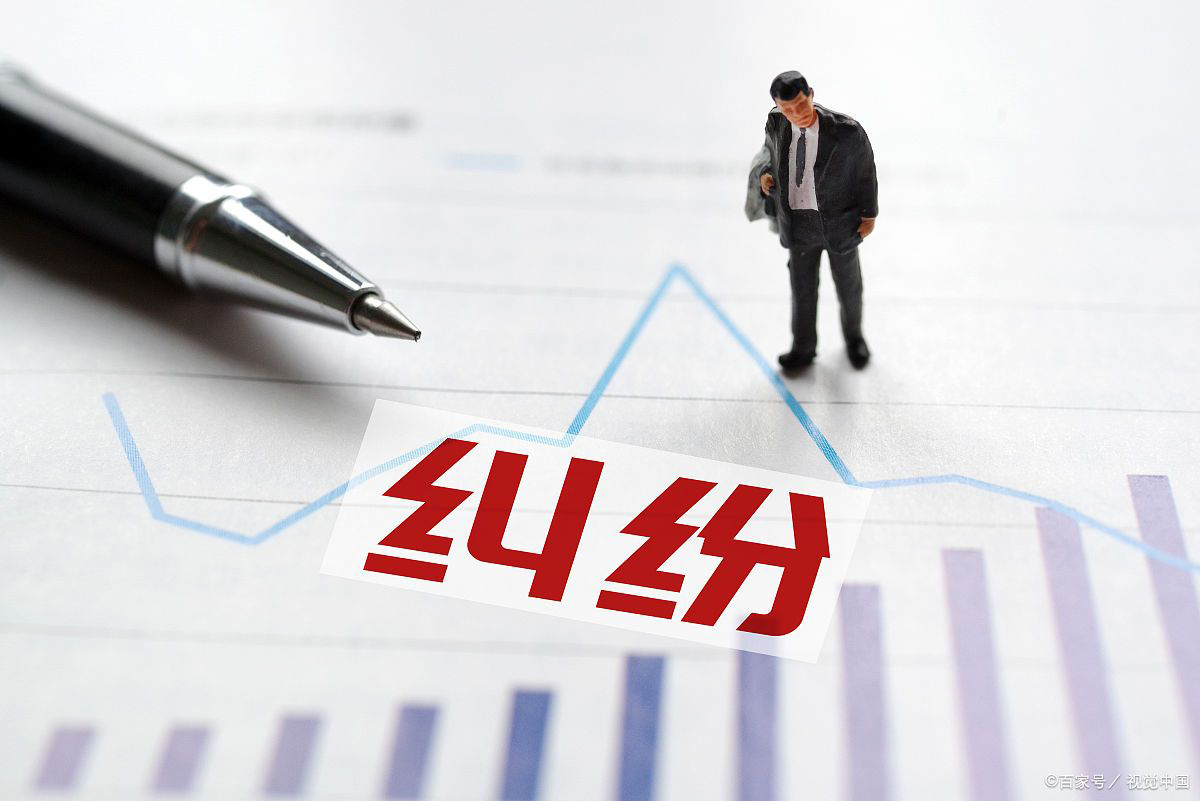 房产继承律师——母亲去世后其房屋遗嘱由一个子女继承其他子女主张遗嘱无效纠纷